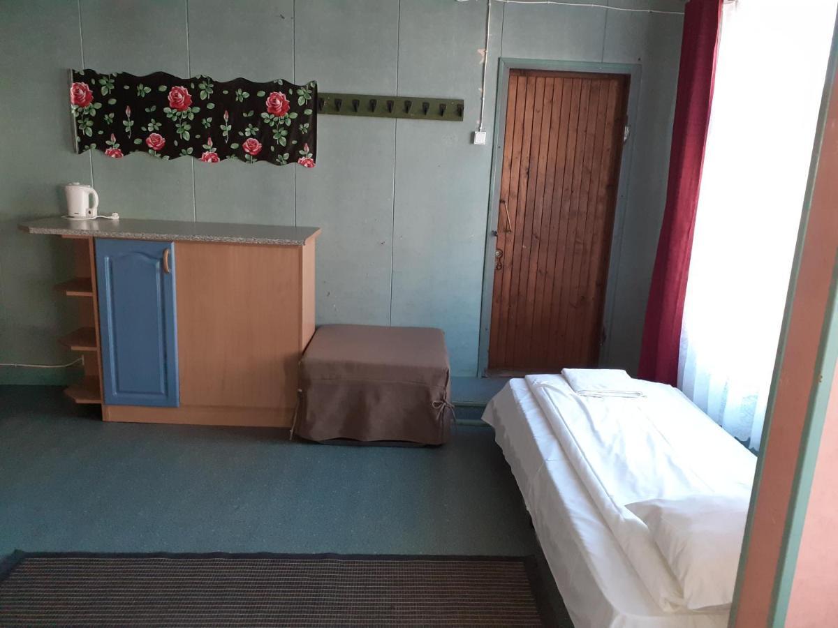 Budget Hostel Parnu Luaran gambar