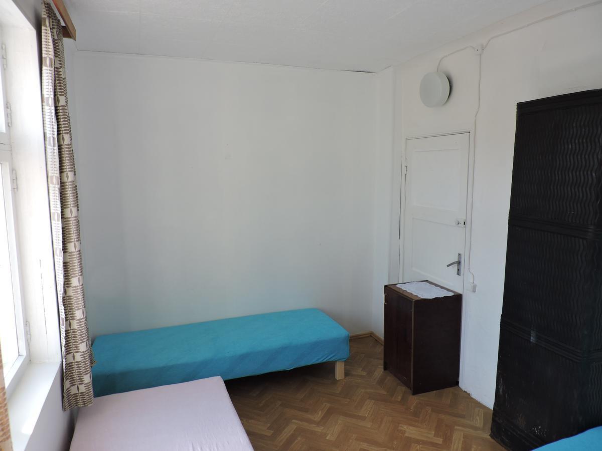 Budget Hostel Parnu Luaran gambar