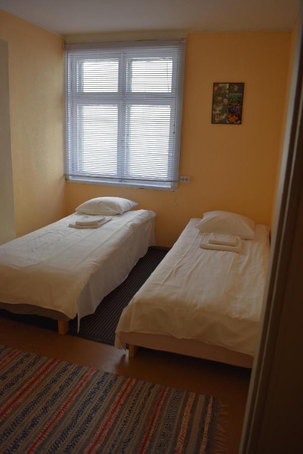 Budget Hostel Parnu Luaran gambar