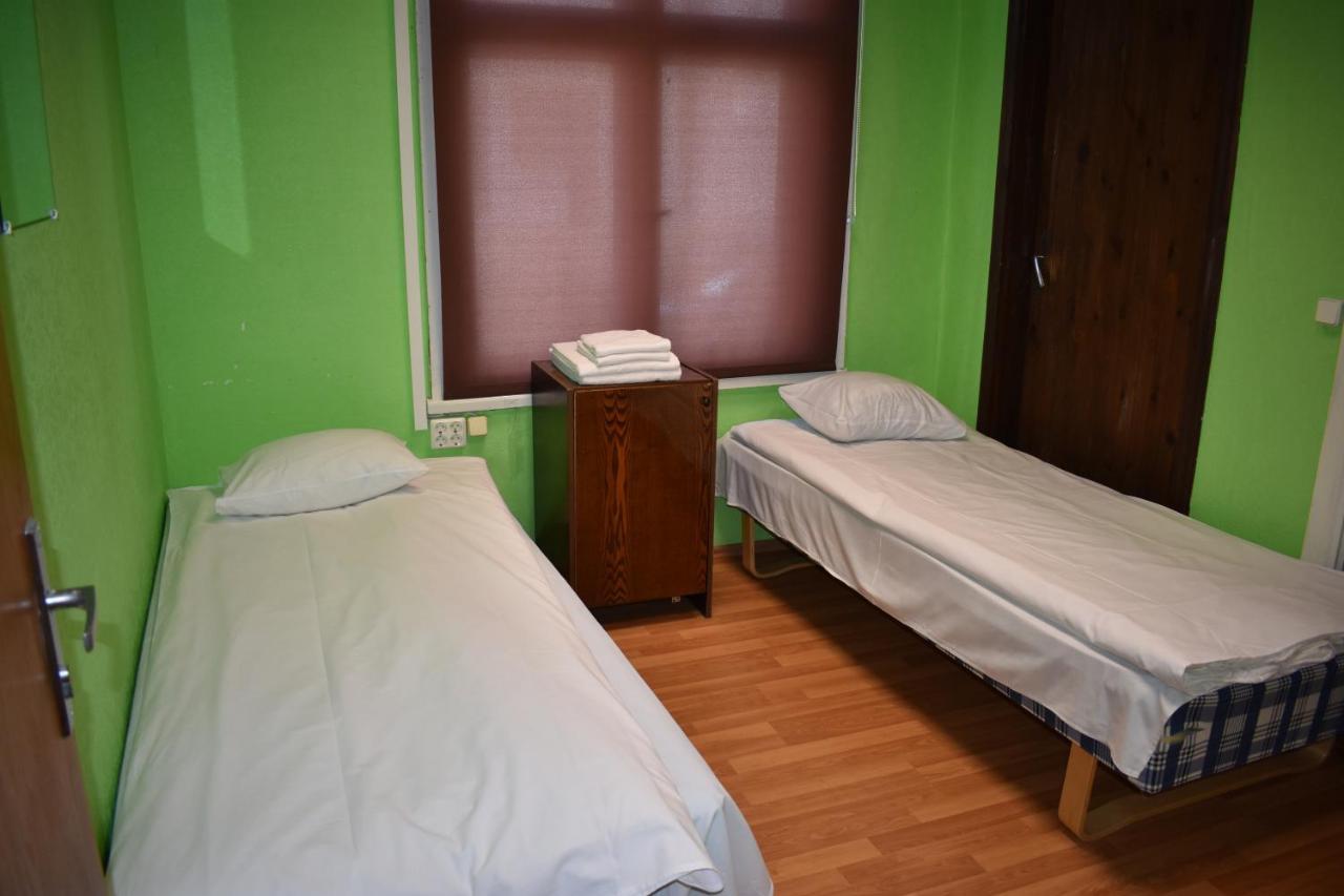 Budget Hostel Parnu Luaran gambar